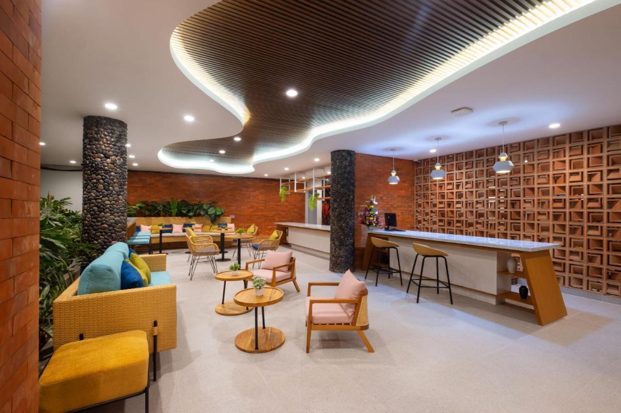 Aralea Coliving Hotel Денпасар Екстериор снимка