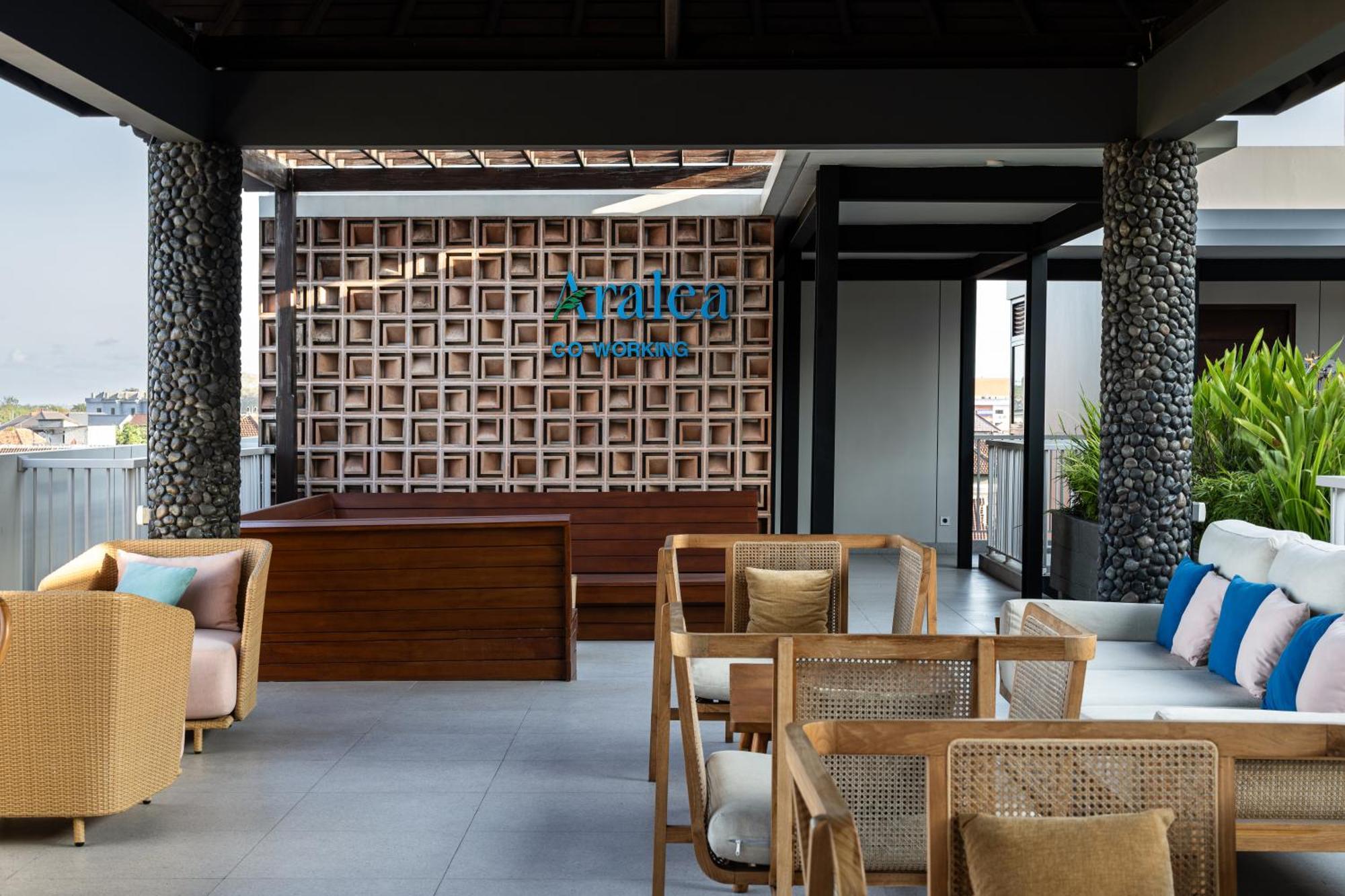 Aralea Coliving Hotel Денпасар Екстериор снимка